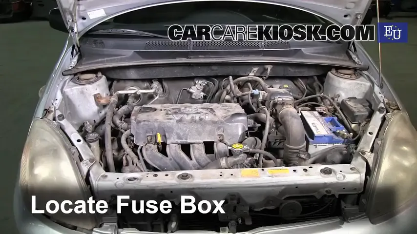 2003 Toyota Yaris 1.3L 4 Cyl. Fuse (Engine) Replace
